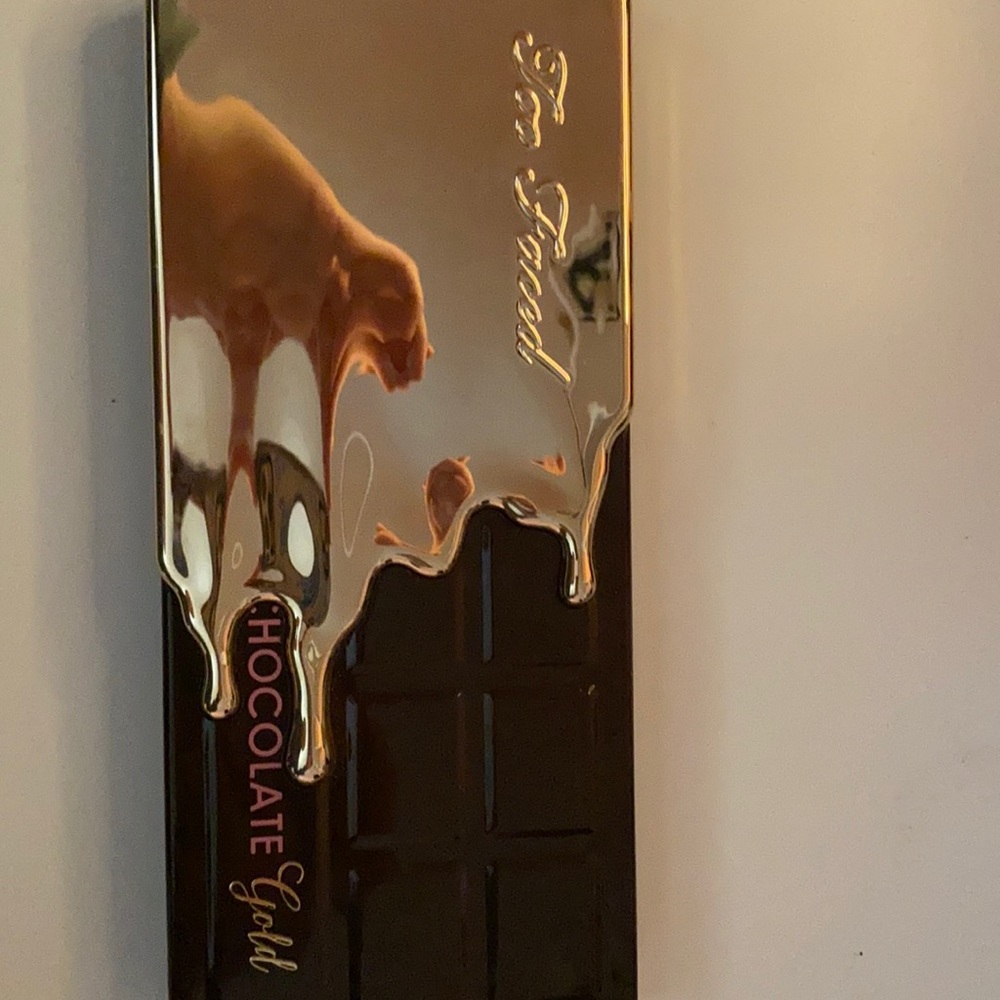 Too Faced chocolate gold palette